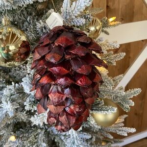 Set of 12 Faux Pinecone Ornaments NWT